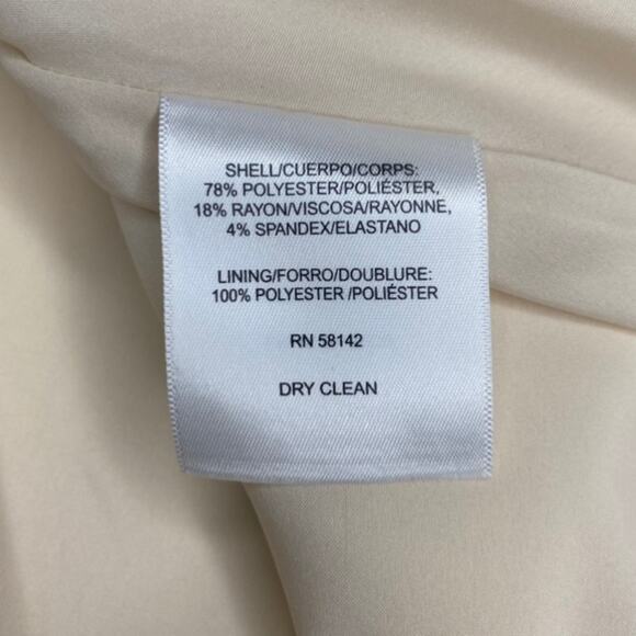 Gal Meets Glam Kate Dress in Cream - Picture 10 of 12